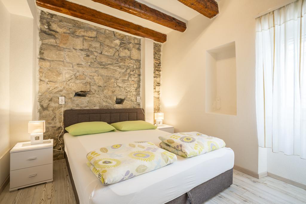 Apartma Sara Hvar Town